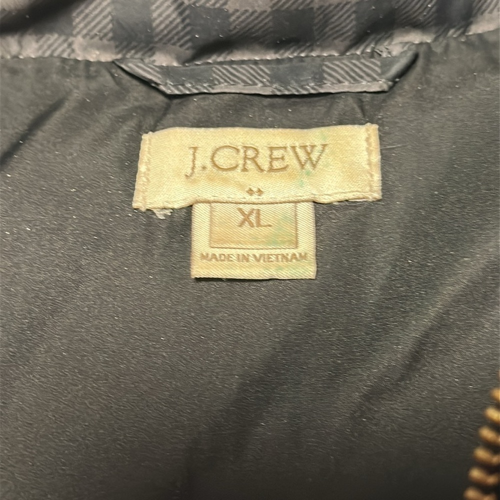 J.Crew Women’s Quilted Black and Gray Checked Vest, EUC, Size XL - Picture 2 of 9
